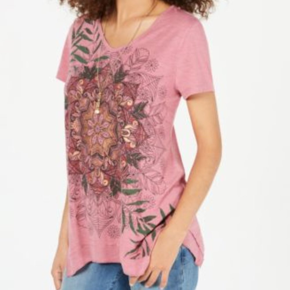 Short Sleeve V-Neck Graphic T-Shirt